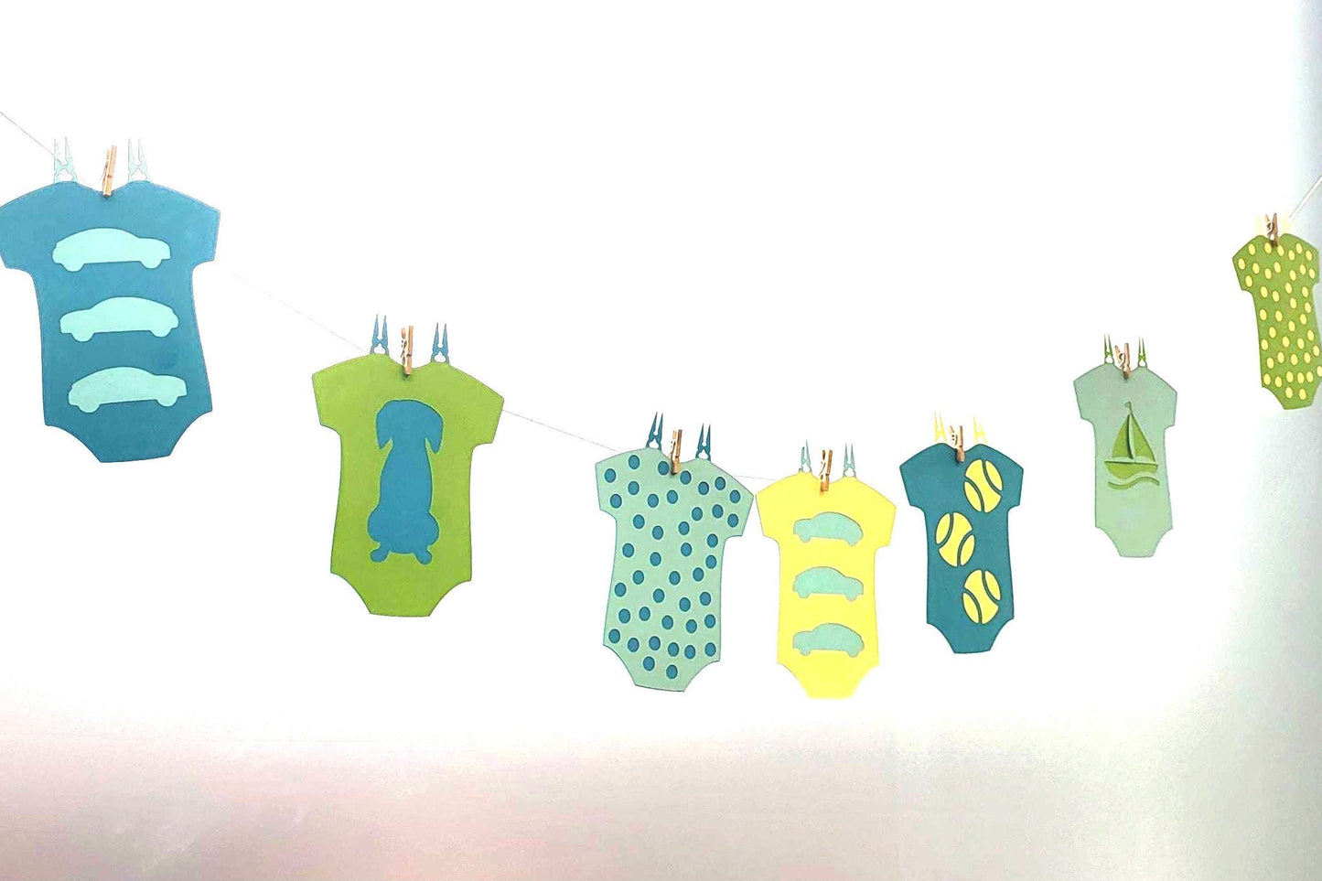 Baby Shower Bunting - Babysuits/baby grows